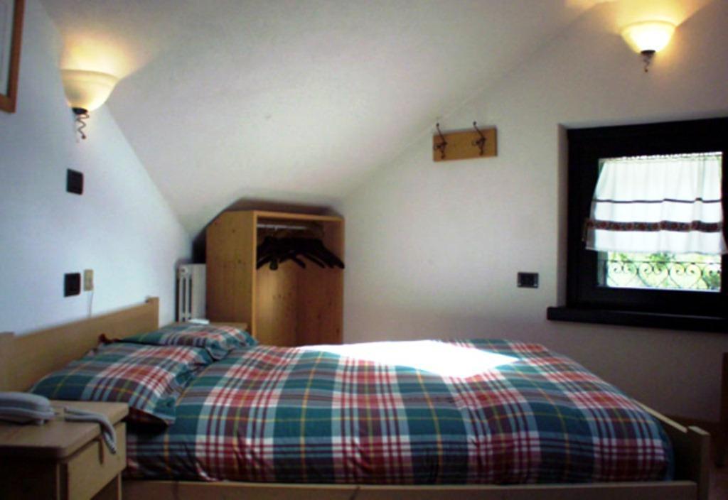 Chalet Villa Valania Pradelle Rum bild